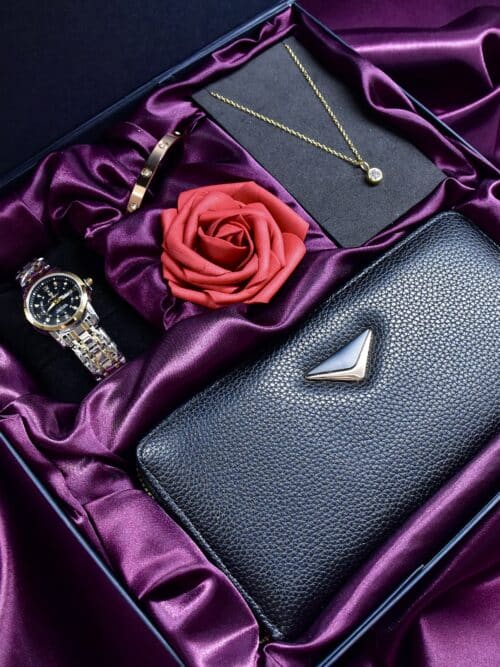 Women’s Signature Set Dark Gold Edition