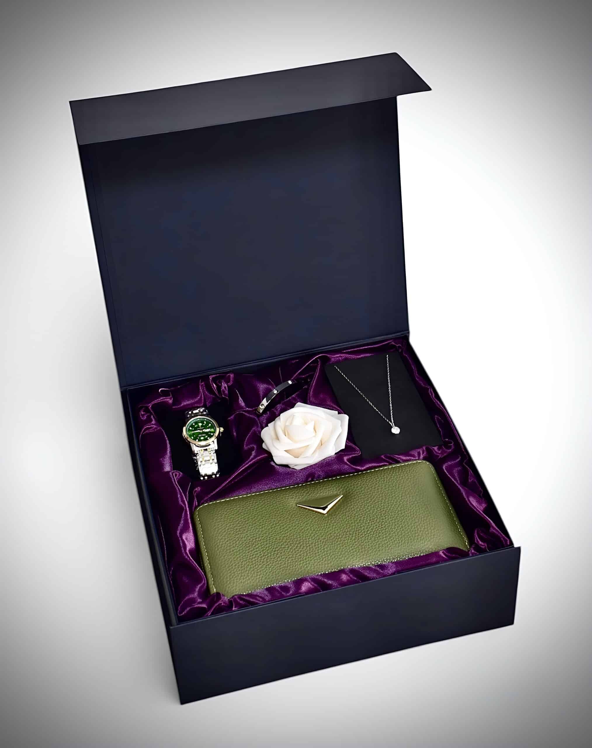 Women’s Signature Set Green Edition