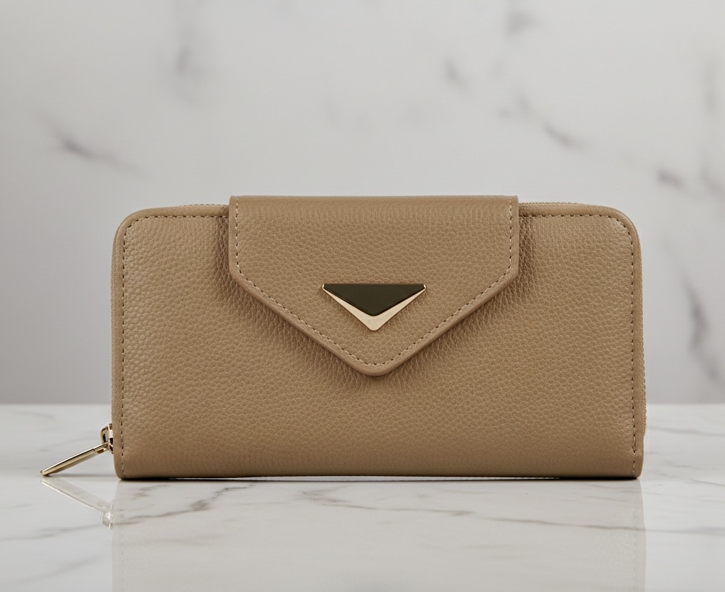 Essential Women's Daily Wallet
