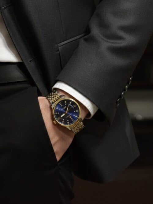 Gentleman gold tone watch blue