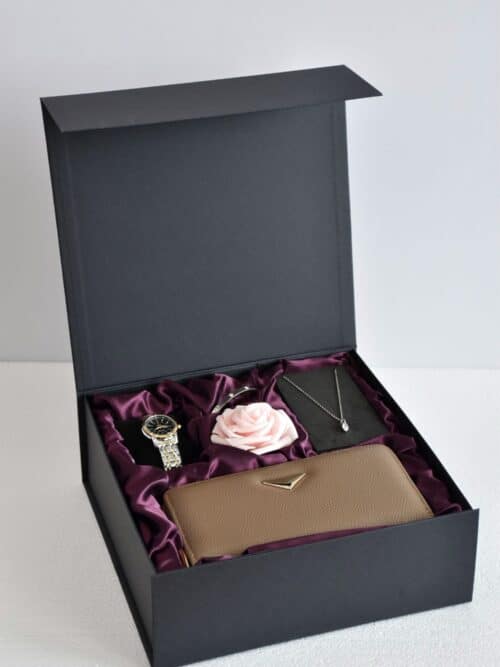 Women Gift Set – Light Brown Edition